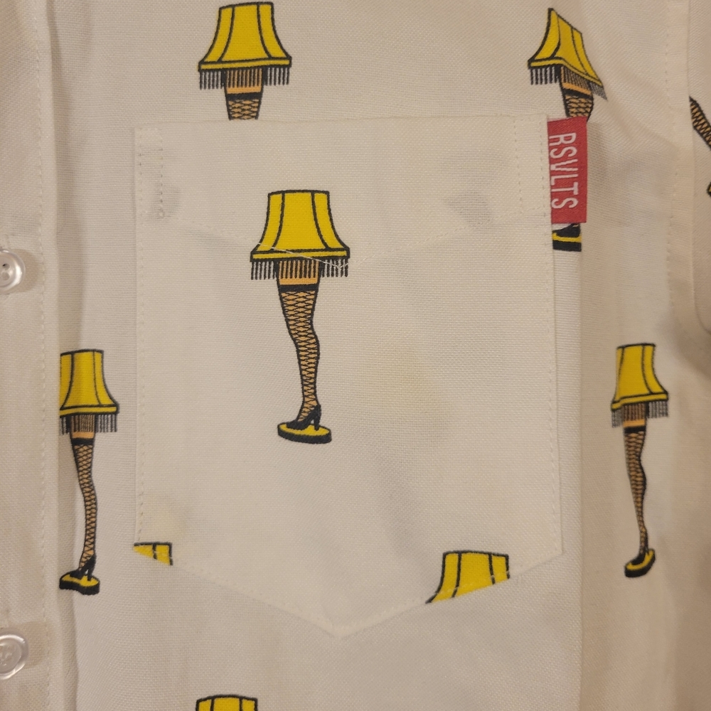 Rsvlts Christmas Tree Story Button Up Size Small - image 3